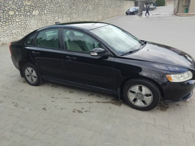 Чорний Вольво S40, об'ємом двигуна 1.8 л та пробігом 207 тис. км за 7400 $, фото 6 на Automoto.ua
