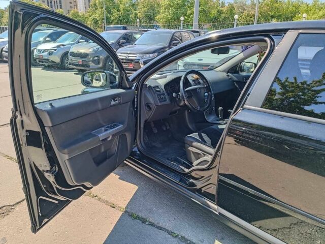 Чорний Вольво S40, об'ємом двигуна 1.6 л та пробігом 249 тис. км за 6790 $, фото 11 на Automoto.ua