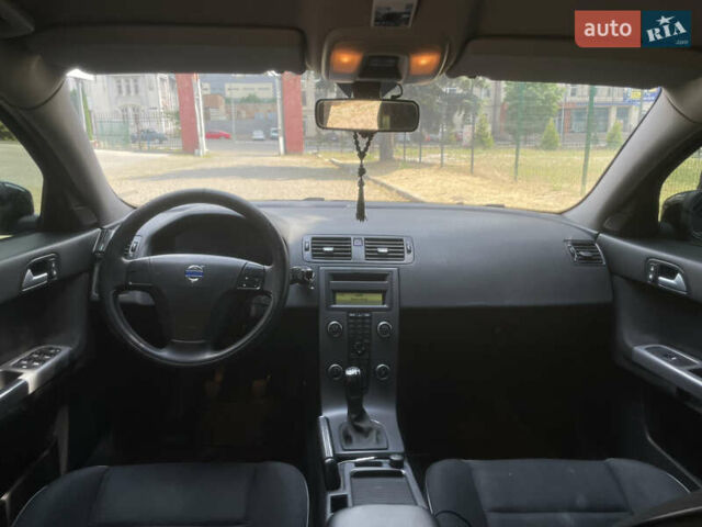 Чорний Вольво S40, об'ємом двигуна 1.6 л та пробігом 224 тис. км за 7500 $, фото 8 на Automoto.ua
