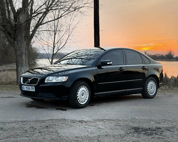 Чорний Вольво S40, об'ємом двигуна 1.8 л та пробігом 183 тис. км за 6900 $, фото 6 на Automoto.ua