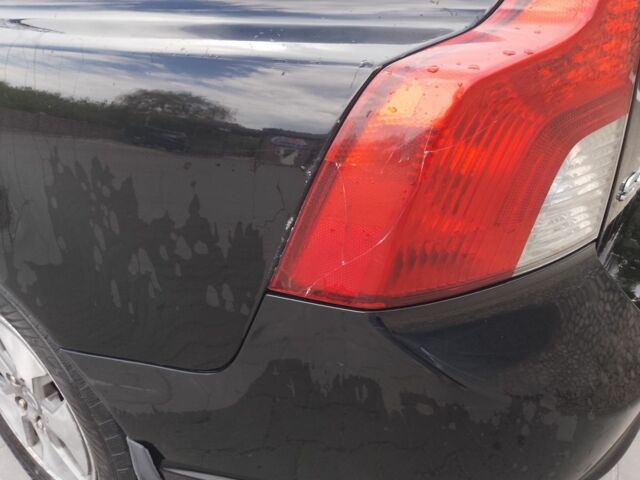 Черный Вольво С40, объемом двигателя 1.8 л и пробегом 207 тыс. км за 7400 $, фото 11 на Automoto.ua