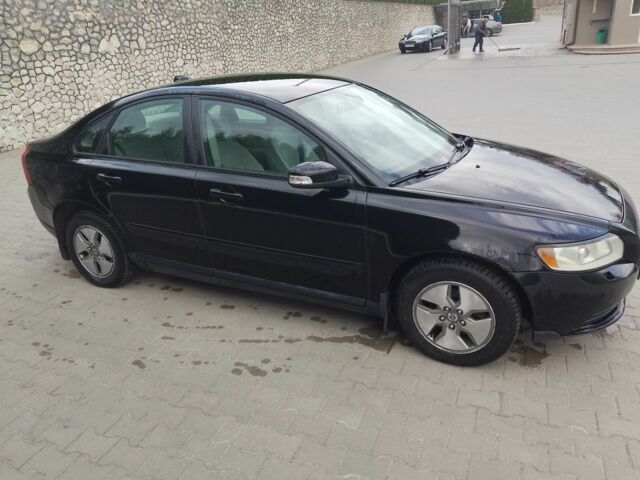 Чорний Вольво S40, об'ємом двигуна 1.8 л та пробігом 207 тис. км за 7400 $, фото 7 на Automoto.ua