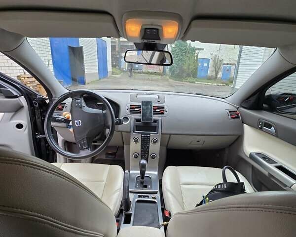 Черный Вольво С40, объемом двигателя 2 л и пробегом 291 тыс. км за 7900 $, фото 11 на Automoto.ua