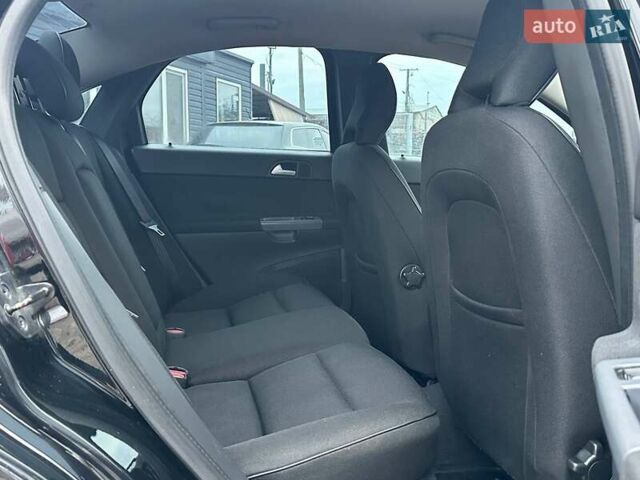 Черный Вольво С40, объемом двигателя 1.6 л и пробегом 51 тыс. км за 6300 $, фото 29 на Automoto.ua