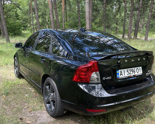 Чорний Вольво S40, об'ємом двигуна 1.98 л та пробігом 217 тис. км за 6650 $, фото 4 на Automoto.ua