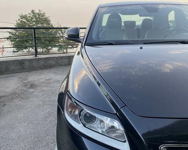Чорний Вольво S40, об'ємом двигуна 1.56 л та пробігом 110 тис. км за 8500 $, фото 4 на Automoto.ua