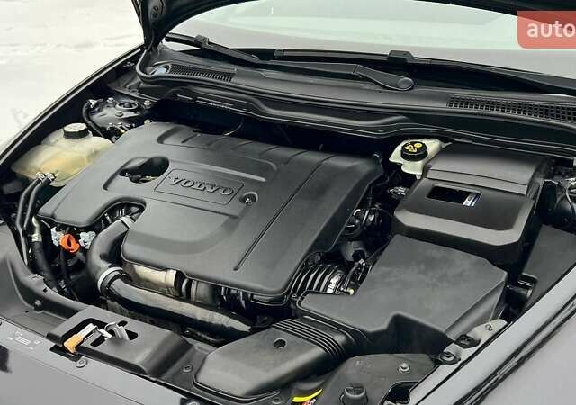 Черный Вольво С40, объемом двигателя 1.56 л и пробегом 245 тыс. км за 7999 $, фото 9 на Automoto.ua