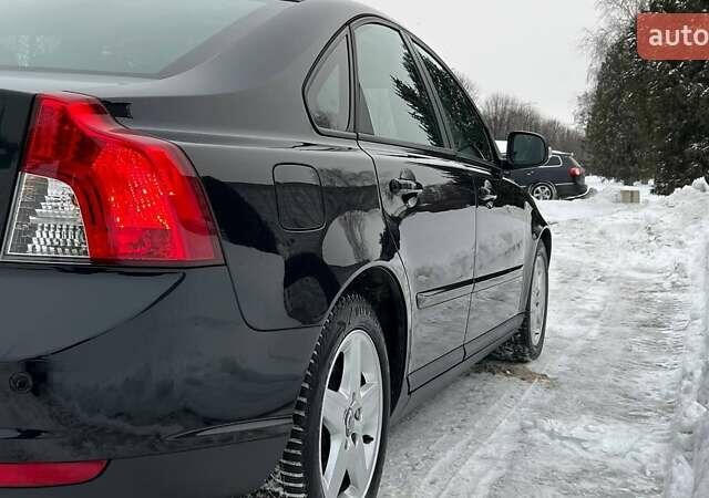 Черный Вольво С40, объемом двигателя 1.56 л и пробегом 245 тыс. км за 7999 $, фото 5 на Automoto.ua