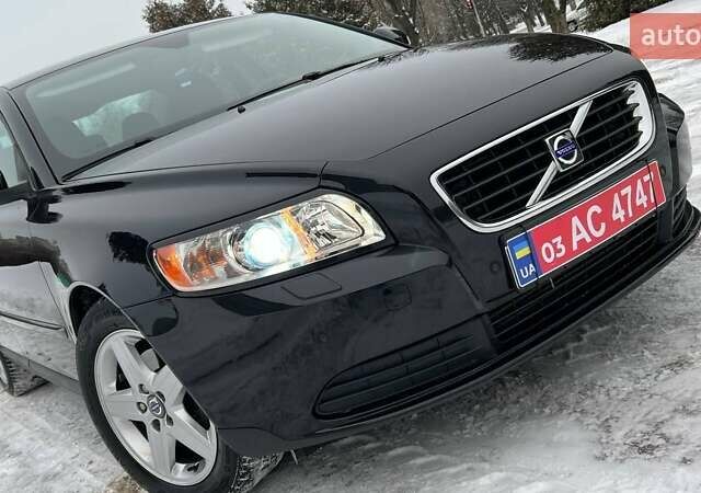 Черный Вольво С40, объемом двигателя 1.56 л и пробегом 245 тыс. км за 7999 $, фото 1 на Automoto.ua