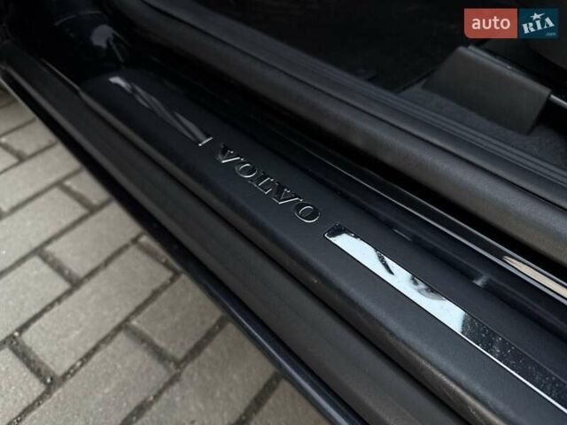 Черный Вольво С40, объемом двигателя 1.6 л и пробегом 236 тыс. км за 8750 $, фото 50 на Automoto.ua