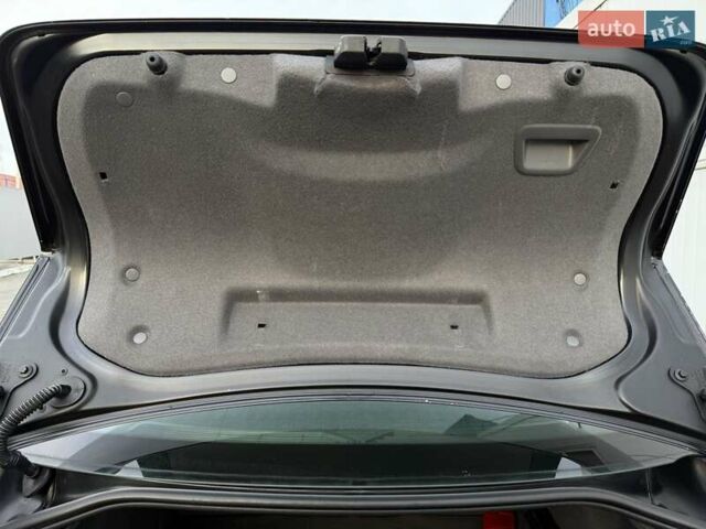 Черный Вольво С40, объемом двигателя 1.6 л и пробегом 236 тыс. км за 8750 $, фото 52 на Automoto.ua