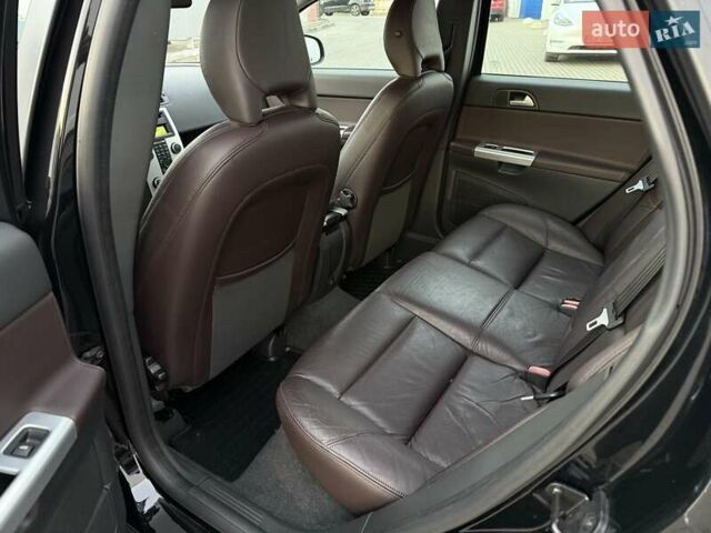 Черный Вольво С40, объемом двигателя 1.6 л и пробегом 236 тыс. км за 8750 $, фото 30 на Automoto.ua