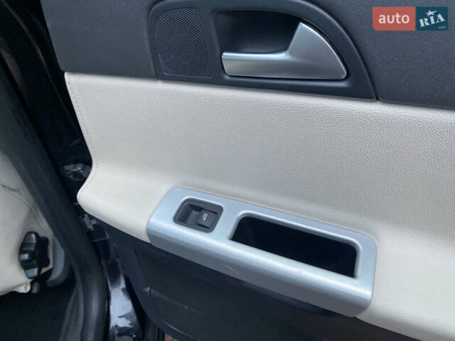 Черный Вольво С40, объемом двигателя 0 л и пробегом 231 тыс. км за 9700 $, фото 62 на Automoto.ua