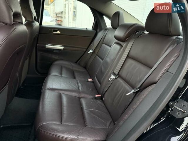 Черный Вольво С40, объемом двигателя 1.6 л и пробегом 236 тыс. км за 8750 $, фото 31 на Automoto.ua