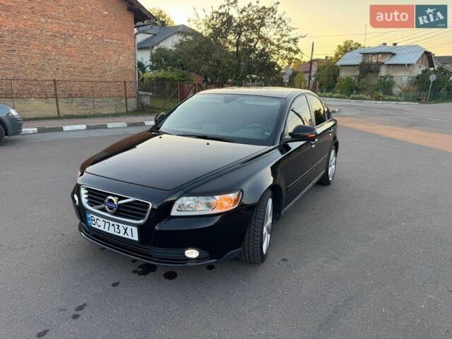 Чорний Вольво S40, об'ємом двигуна 1.6 л та пробігом 239 тис. км за 8800 $, фото 16 на Automoto.ua