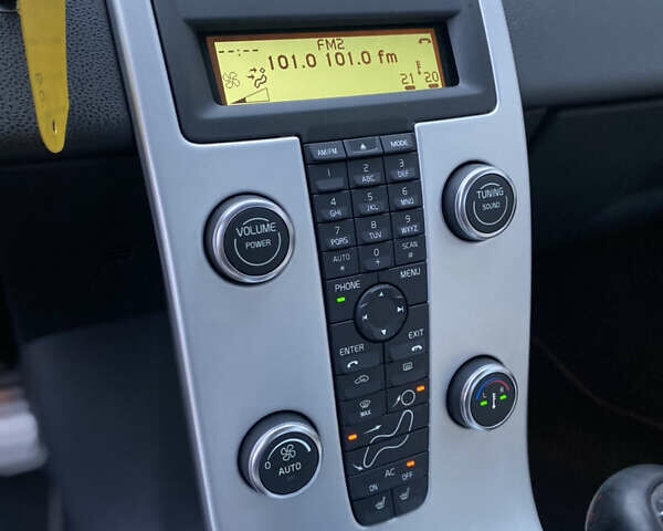 Черный Вольво С40, объемом двигателя 0 л и пробегом 231 тыс. км за 9700 $, фото 55 на Automoto.ua