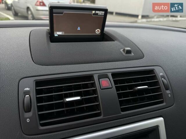 Черный Вольво С40, объемом двигателя 1.6 л и пробегом 236 тыс. км за 8750 $, фото 41 на Automoto.ua