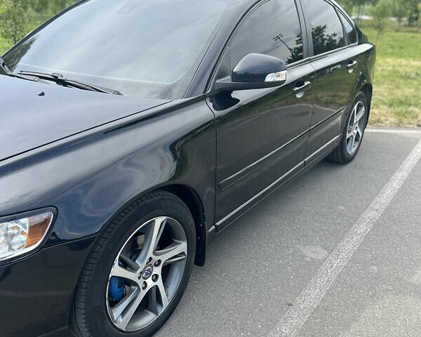 Черный Вольво С40, объемом двигателя 1.6 л и пробегом 303 тыс. км за 8200 $, фото 12 на Automoto.ua