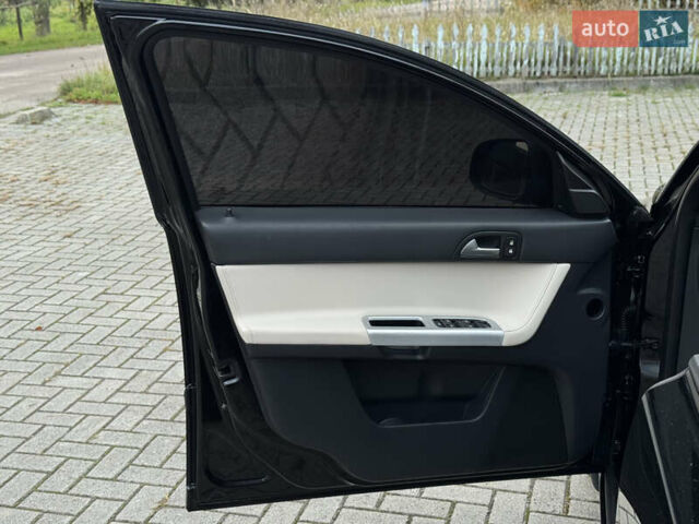 Черный Вольво С40, объемом двигателя 1.6 л и пробегом 210 тыс. км за 8800 $, фото 52 на Automoto.ua