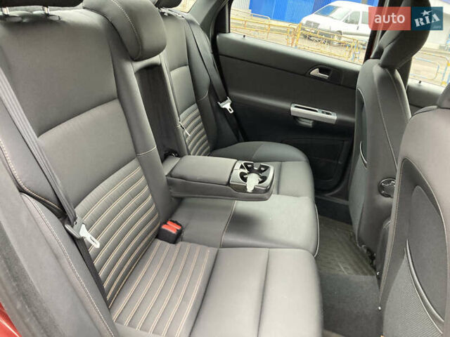 Червоний Вольво S40, об'ємом двигуна 2 л та пробігом 220 тис. км за 8700 $, фото 14 на Automoto.ua