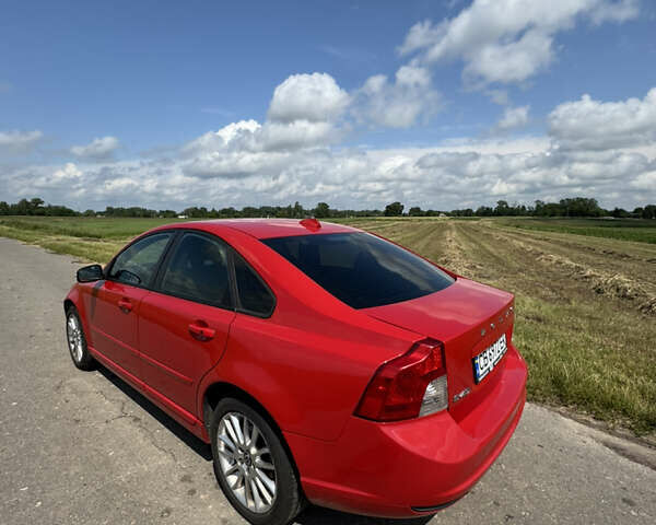 Красный Вольво С40, объемом двигателя 2.44 л и пробегом 146 тыс. км за 7900 $, фото 2 на Automoto.ua