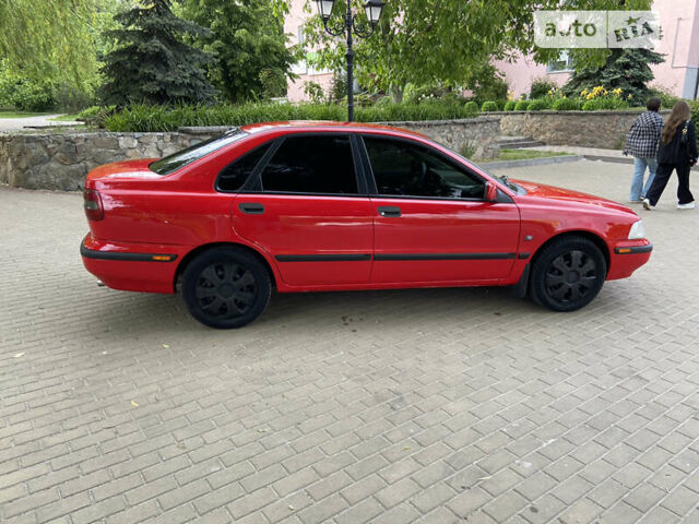 Вольво С40, объемом двигателя 1.59 л и пробегом 425 тыс. км за 3055 $, фото 8 на Automoto.ua