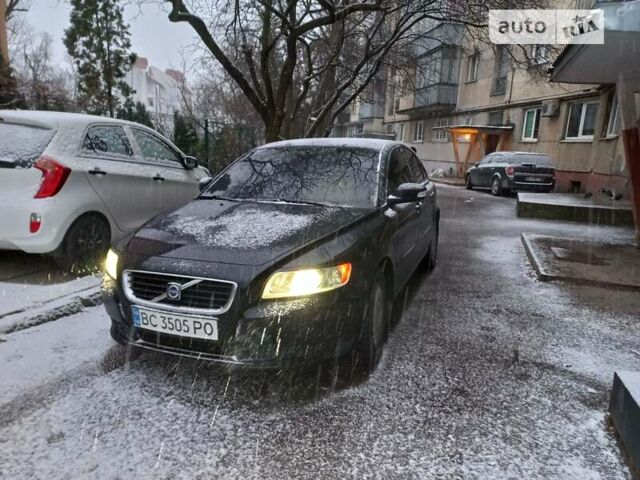 Вольво С40, объемом двигателя 1.6 л и пробегом 224 тыс. км за 7700 $, фото 6 на Automoto.ua