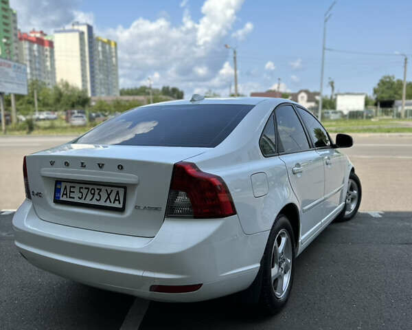 Вольво S40, об'ємом двигуна 2 л та пробігом 201 тис. км за 8499 $, фото 2 на Automoto.ua