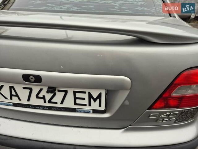 Сірий Вольво S40, об'ємом двигуна 1.98 л та пробігом 295 тис. км за 3300 $, фото 23 на Automoto.ua