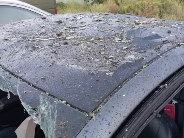 Серый Вольво С40, объемом двигателя 2 л и пробегом 20 тыс. км за 3000 $, фото 3 на Automoto.ua