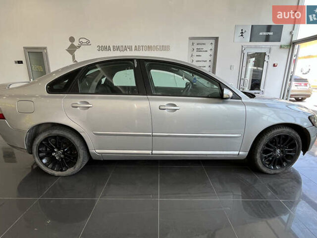 Сірий Вольво S40, об'ємом двигуна 2 л та пробігом 358 тис. км за 4500 $, фото 7 на Automoto.ua