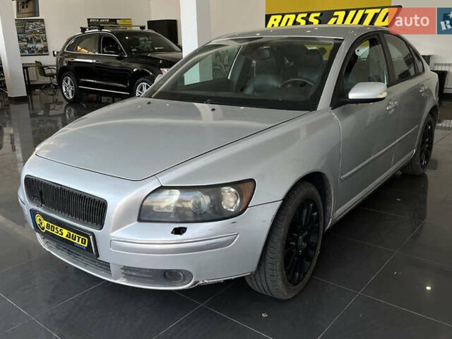 Сірий Вольво S40, об'ємом двигуна 2 л та пробігом 358 тис. км за 4500 $, фото 2 на Automoto.ua
