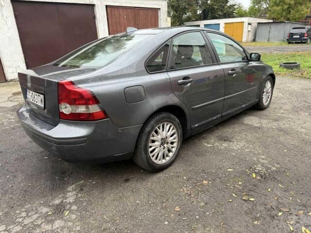 Сірий Вольво S40, об'ємом двигуна 1.6 л та пробігом 414 тис. км за 952 $, фото 2 на Automoto.ua