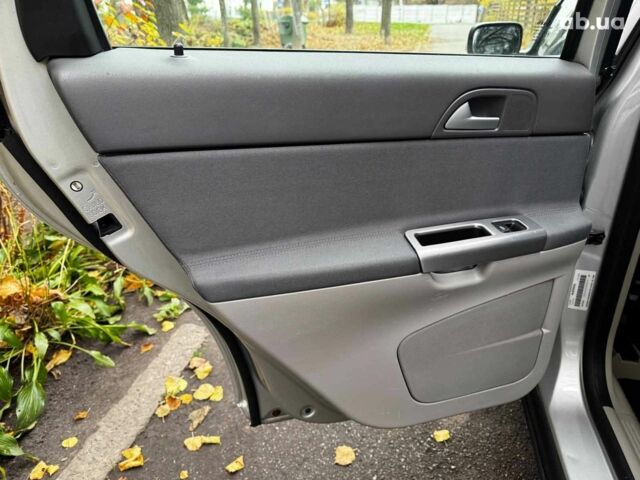 Сірий Вольво S40, об'ємом двигуна 2.4 л та пробігом 280 тис. км за 7490 $, фото 21 на Automoto.ua