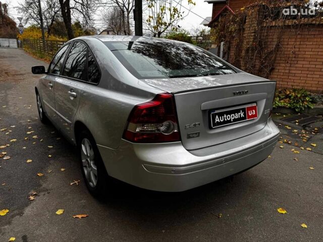 Сірий Вольво S40, об'ємом двигуна 2.4 л та пробігом 280 тис. км за 7490 $, фото 7 на Automoto.ua