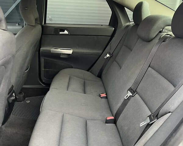 Серый Вольво С40, объемом двигателя 1.8 л и пробегом 208 тыс. км за 6500 $, фото 21 на Automoto.ua