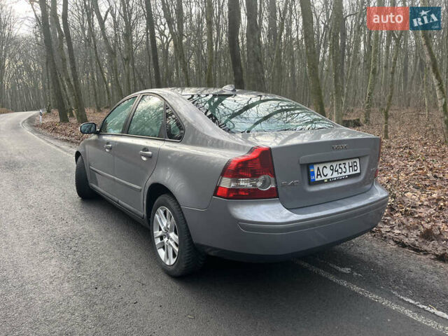 Сірий Вольво S40, об'ємом двигуна 2 л та пробігом 247 тис. км за 6400 $, фото 7 на Automoto.ua