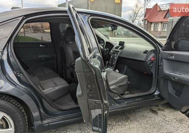 Серый Вольво С40, объемом двигателя 1.6 л и пробегом 295 тыс. км за 6950 $, фото 6 на Automoto.ua