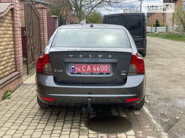 Сірий Вольво S40, об'ємом двигуна 1.6 л та пробігом 230 тис. км за 7700 $, фото 5 на Automoto.ua