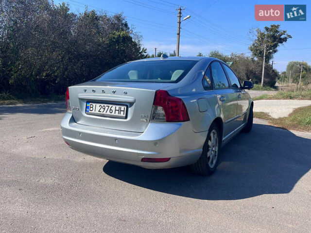 Вольво С40 2009 в Полтаве на Automoto.ua Серый Вольво С40, объемом двигателя 1.6 л и пробегом 263 тыс. км за 7100 $, фото 5 на Automoto.ua