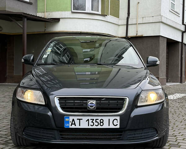 Сірий Вольво S40, об'ємом двигуна 1.6 л та пробігом 244 тис. км за 6999 $, фото 4 на Automoto.ua