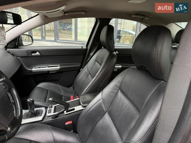 Серый Вольво С40, объемом двигателя 1.6 л и пробегом 267 тыс. км за 7995 $, фото 26 на Automoto.ua