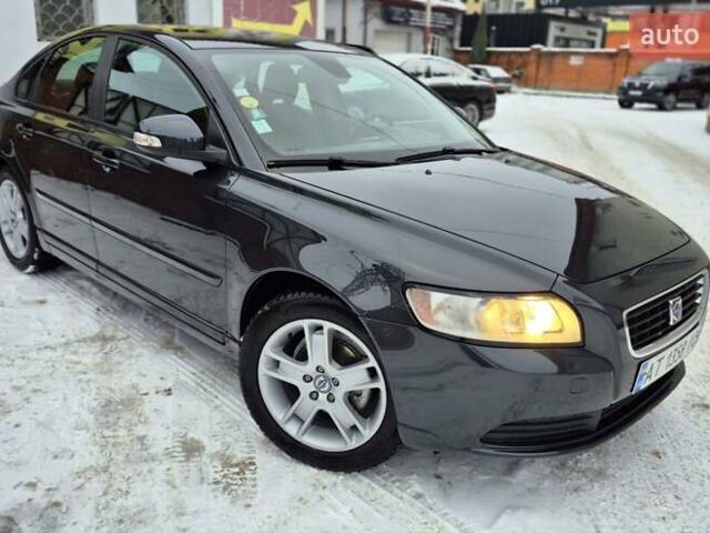 Серый Вольво С40, объемом двигателя 1.6 л и пробегом 246 тыс. км за 7250 $, фото 30 на Automoto.ua