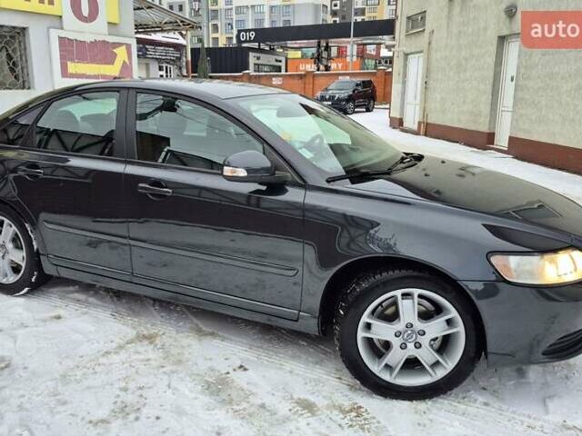 Серый Вольво С40, объемом двигателя 1.6 л и пробегом 246 тыс. км за 7250 $, фото 31 на Automoto.ua