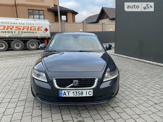 Сірий Вольво S40, об'ємом двигуна 1.6 л та пробігом 242 тис. км за 6799 $, фото 1 на Automoto.ua