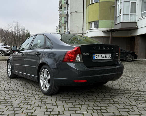 Сірий Вольво S40, об'ємом двигуна 1.6 л та пробігом 244 тис. км за 6999 $, фото 14 на Automoto.ua