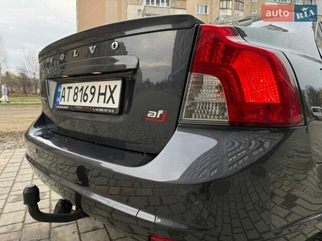 Серый Вольво С40, объемом двигателя 1.6 л и пробегом 267 тыс. км за 7995 $, фото 18 на Automoto.ua