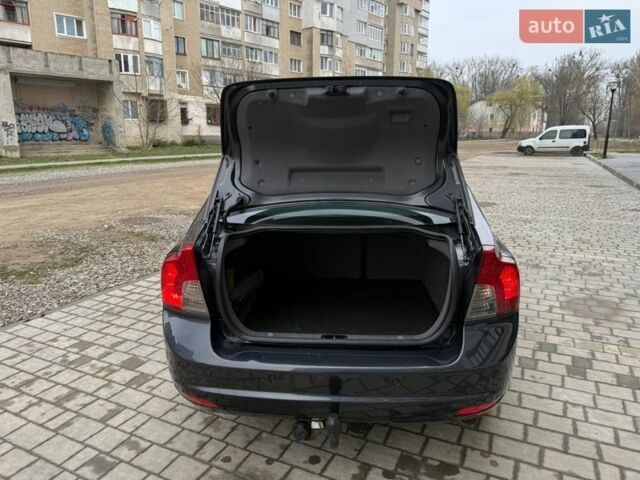 Серый Вольво С40, объемом двигателя 1.6 л и пробегом 267 тыс. км за 7995 $, фото 46 на Automoto.ua