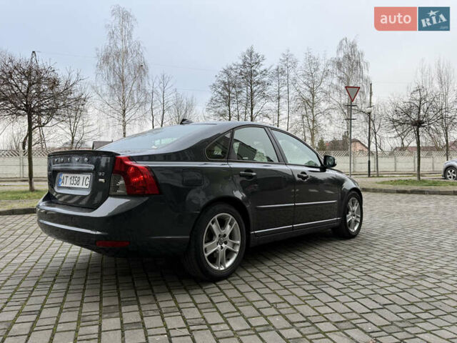 Сірий Вольво S40, об'ємом двигуна 1.6 л та пробігом 244 тис. км за 6999 $, фото 13 на Automoto.ua