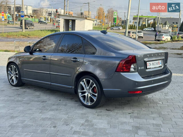 Серый Вольво С40, объемом двигателя 1.6 л и пробегом 227 тыс. км за 9699 $, фото 14 на Automoto.ua
